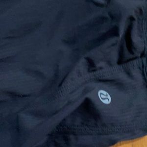 Lululemon size 6 joggers